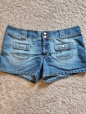 VTG Y2K Old Navy Blue Jean Shorts LOW RISE